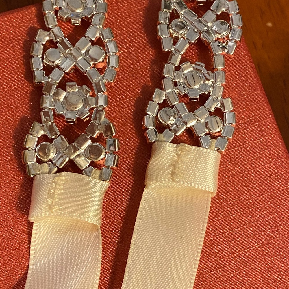 Handmade Crystal Rhinestone Wedding Sash - Picture 4 of 7
